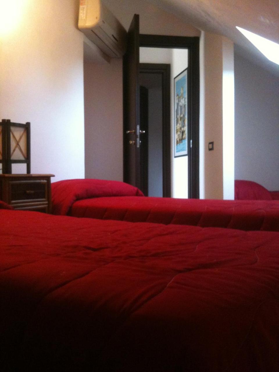 שאקה Casa Vacanze Surriano מראה חיצוני תמונה