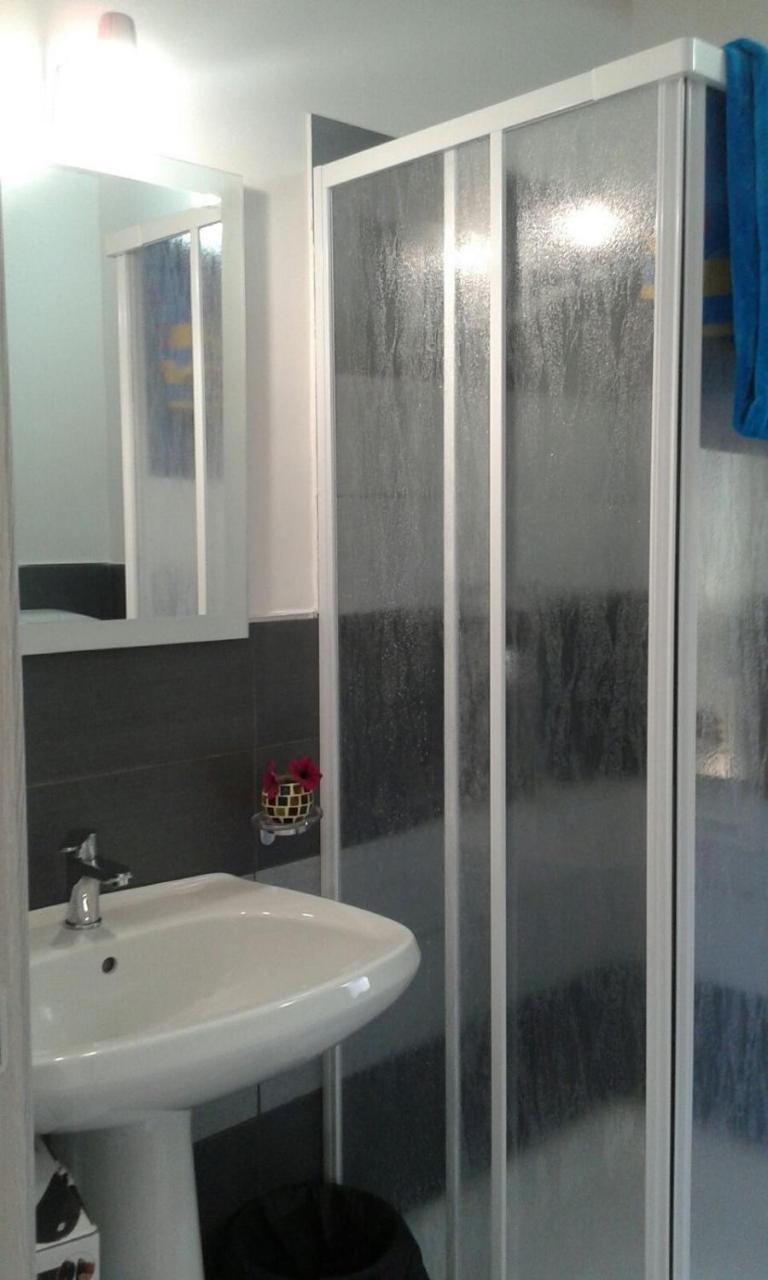 שאקה Casa Vacanze Surriano מראה חיצוני תמונה