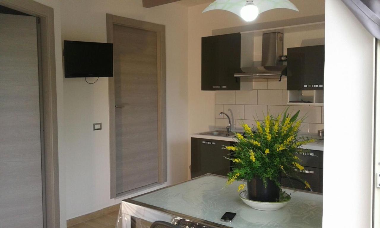 שאקה Casa Vacanze Surriano מראה חיצוני תמונה
